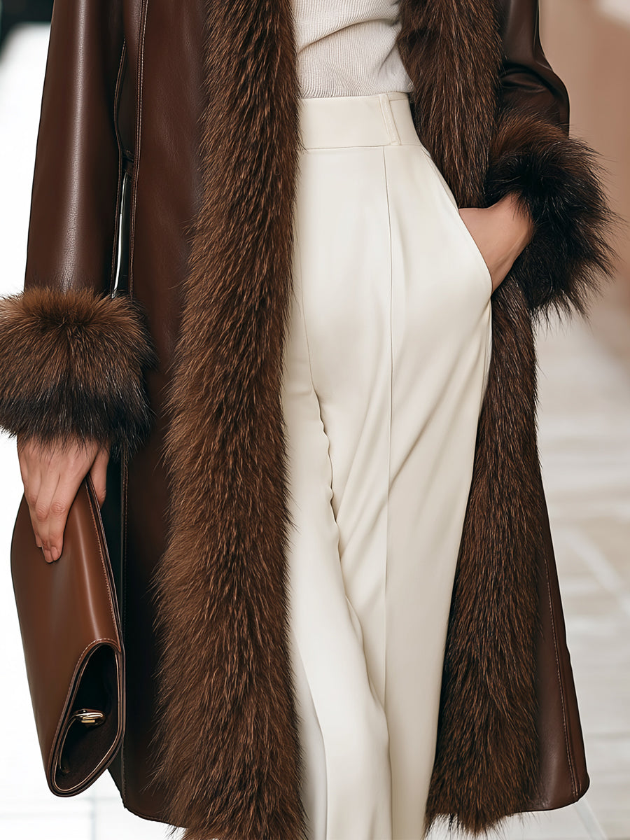 Cappotto Zafren in ecopelle marrone con pelliccia