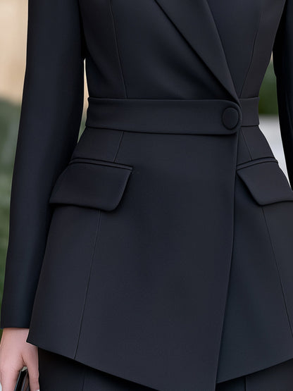 Blazer Zafren nero con revers asimmetrici e cinturino in vita