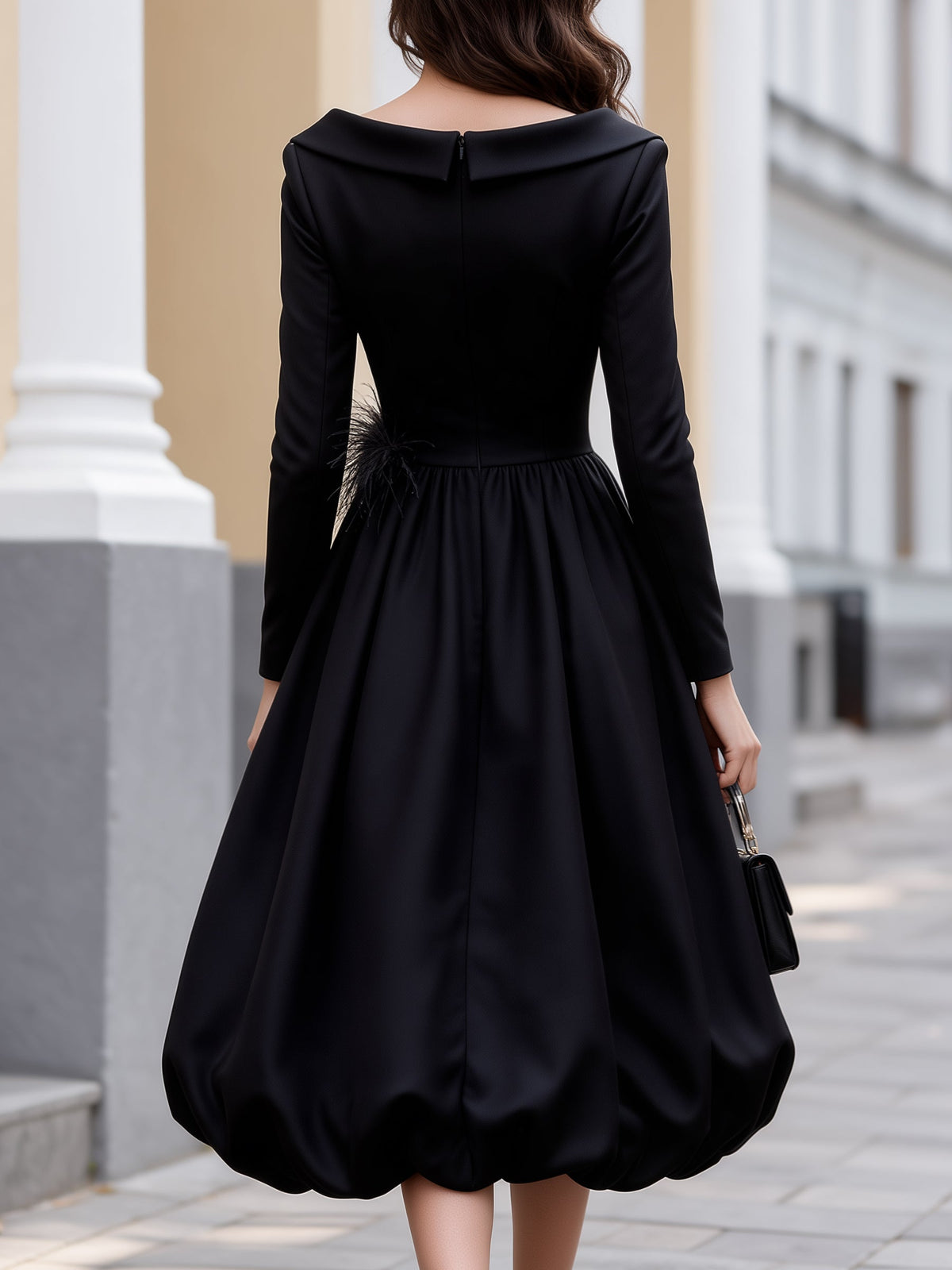 Robe midi Zafren noire à ourlet boule