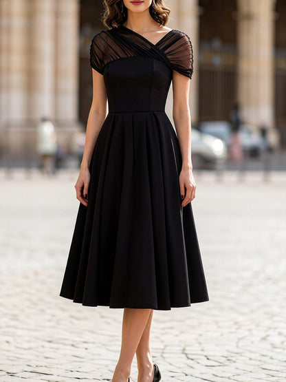 Robe Zafren noire en tulle à manches courtes