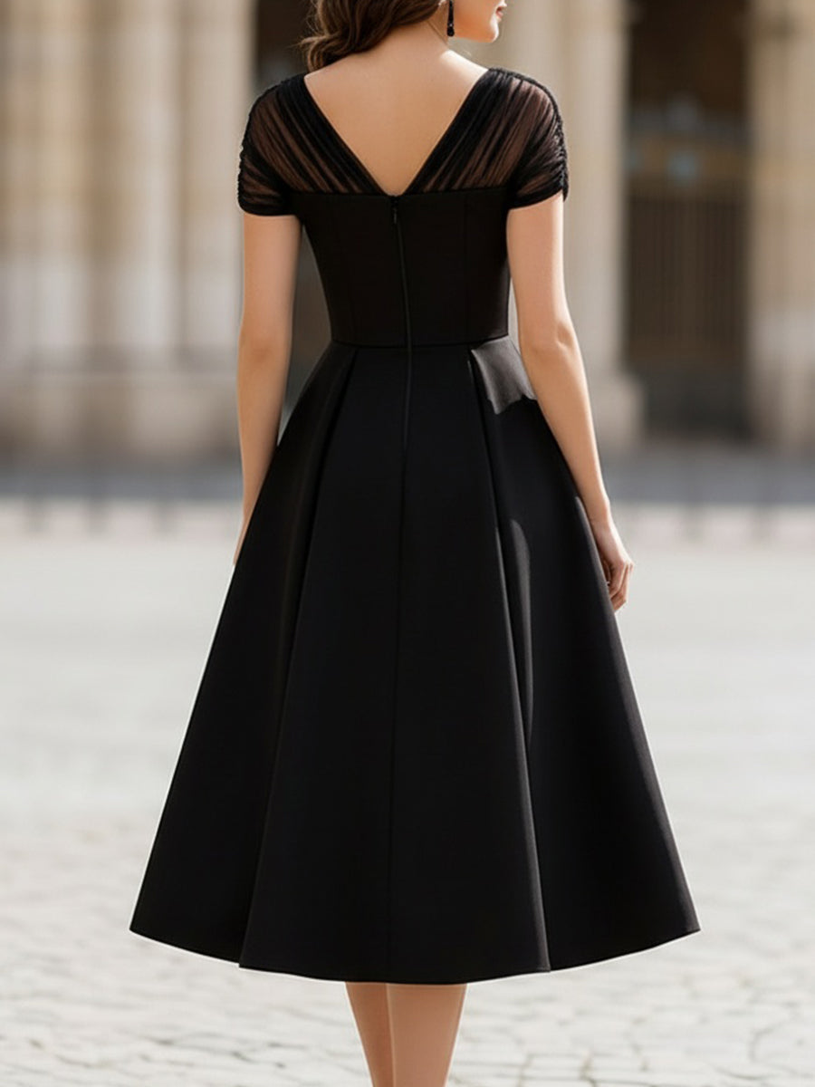 Robe Zafren noire en tulle à manches courtes