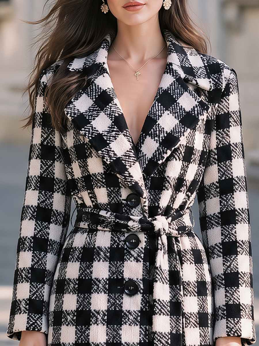 Cappotto Zafren nero e bianco a quadretti Vichy con cintura