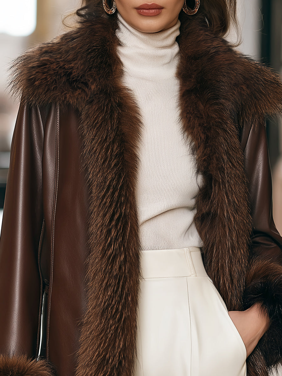 Cappotto Zafren in ecopelle marrone con pelliccia