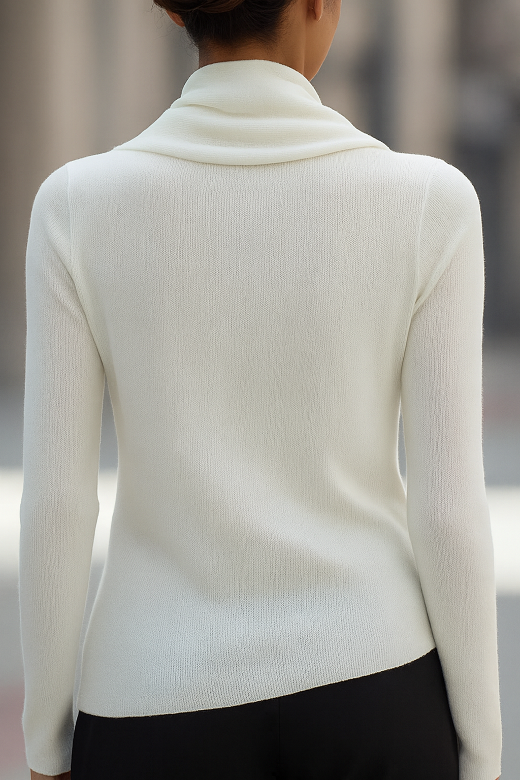 Maglione Zafren in maglia con scollo a cappuccio drappeggiato
