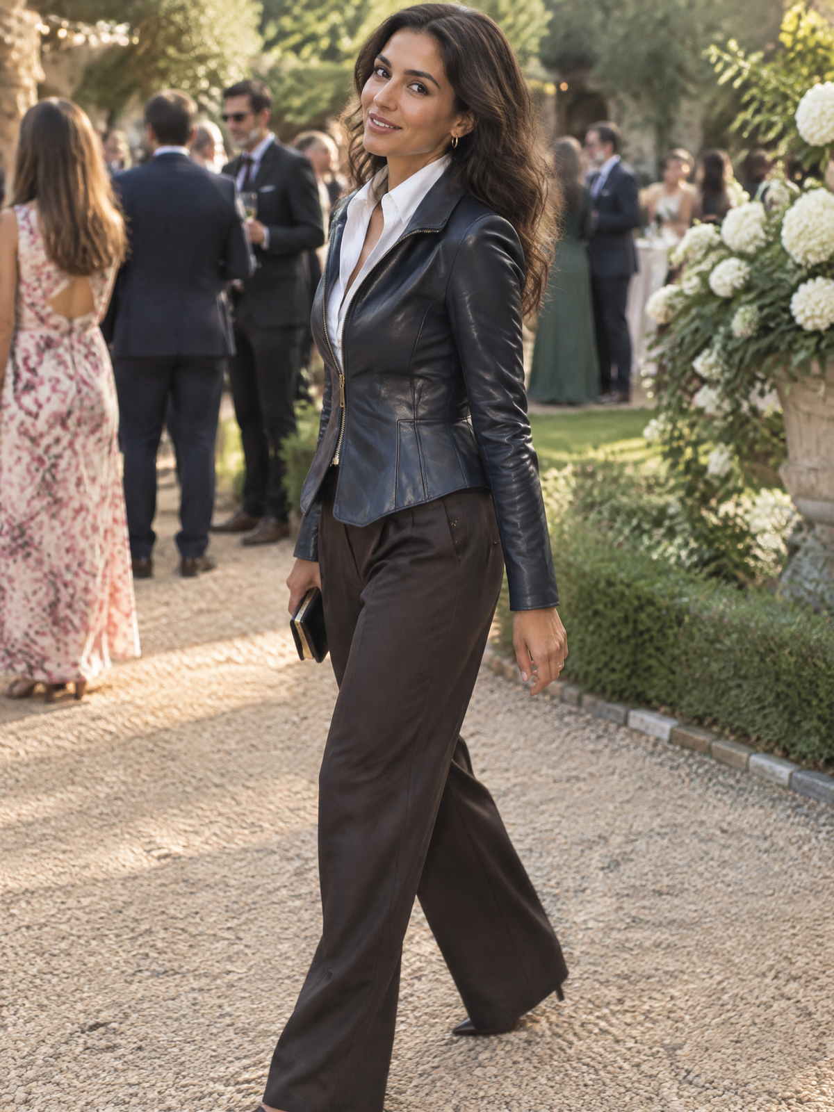 Giacca con peplum blu navy in ecopelle Zafren