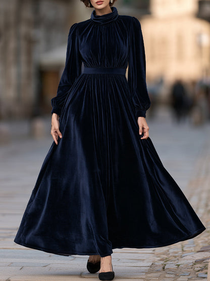Robe longue Zafren bleu marine en velours à col montant