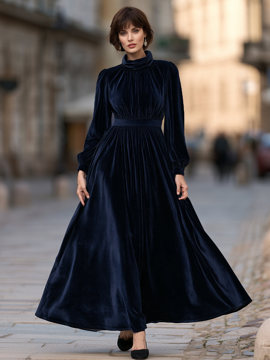 Robe longue Zafren bleu marine en velours à col montant