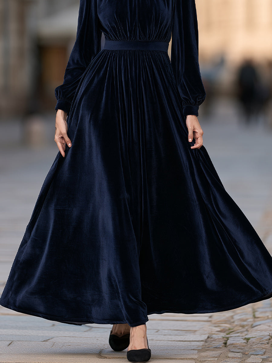 Robe longue Zafren bleu marine en velours à col montant