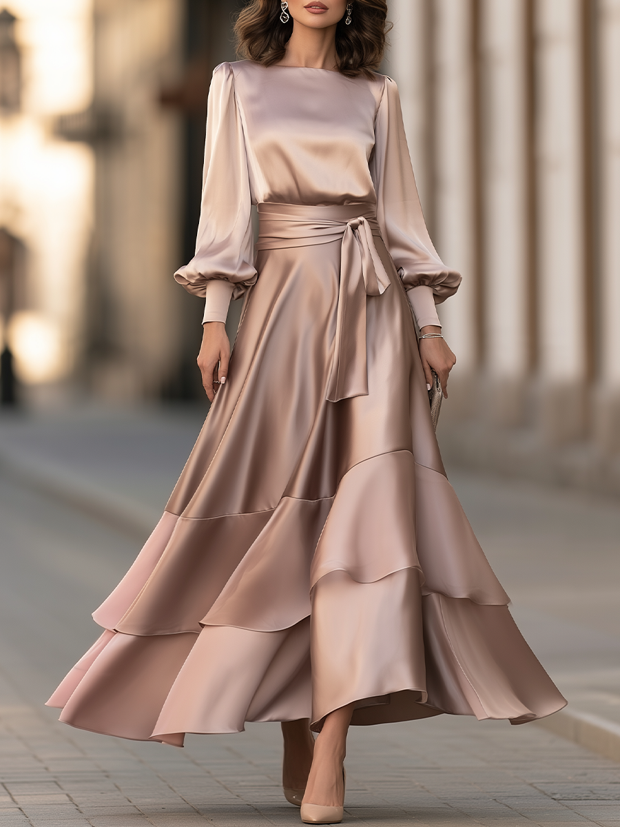 Robe longue Zafren rose en satin à volants étagés